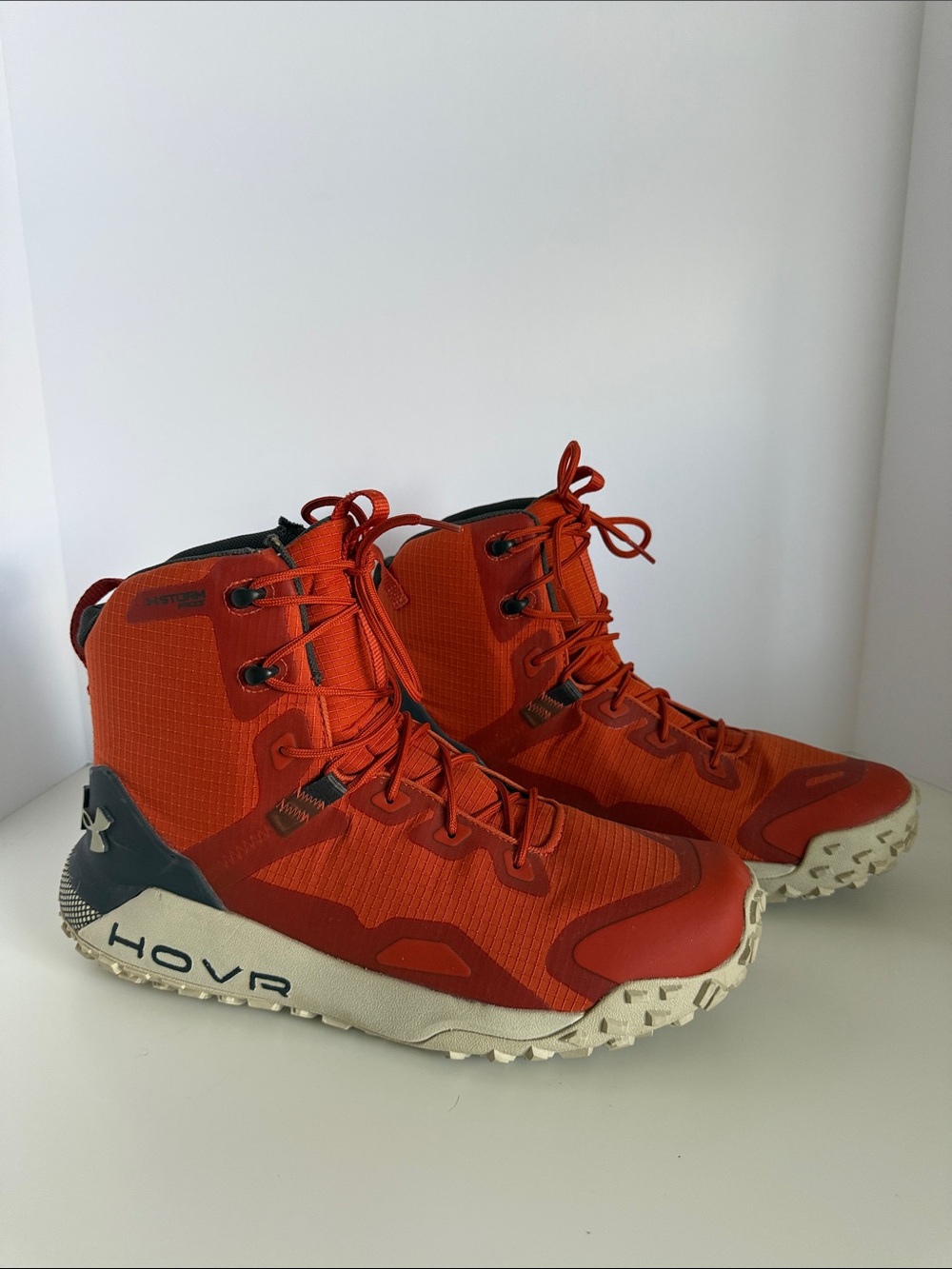 Under Armour HOVR Dawn WP Waterproof Hiking Boots Red Orange Men’s Size 11 Flaw - Picture 4 of 16